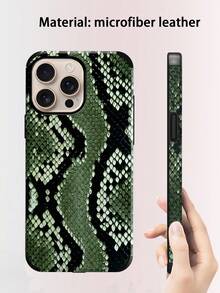 1pc Vintage Green Snake Skin Pattern Faux Leather Soft Protective Phone Case, Shock-Absorbing Design With Speaker Hole, Compatible With Apple 17 Pro Max/16 Pro Max/16 Plus/13 Pro Max/14 Pro Max/13/14/11/12 Pro/11/15 Pro, Galaxy S24 Ultra, Holiday Gift - Green - View 3