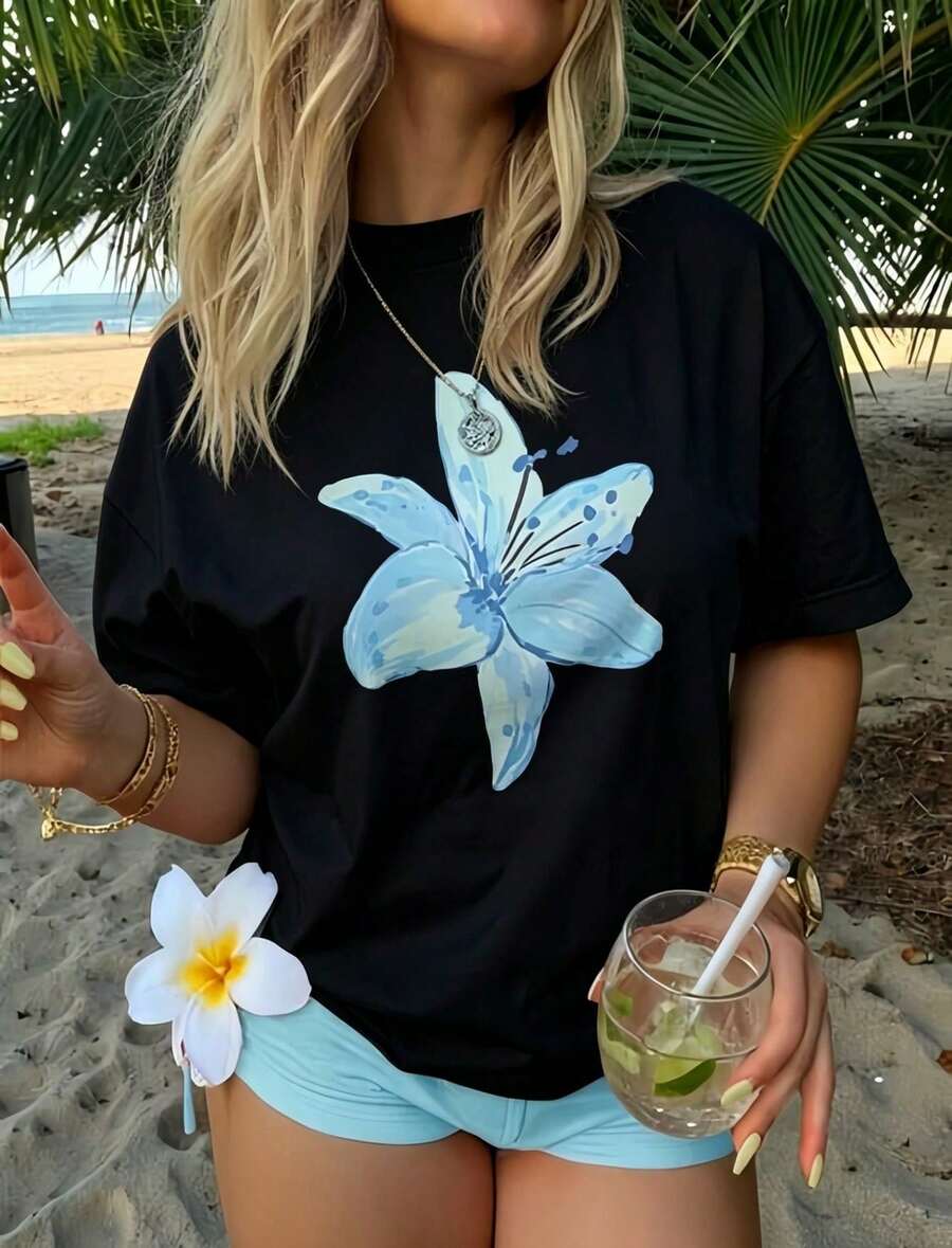 1 Piece Of Women's Black T-Shirt With Blue Lily Flower Print, Round Neck, Casual Cotton T-Shirt, Medium Stretch Knit Fabric, Regular Fit For Ladies, Ideal - 黑色 - 查看 1