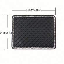 Large Rhombus Rhinestone Car Anti-Slip Mat, Dashboard Stable Phone Navigation Holder, Luxury Rhinestone Decor Interior - 1 Piece Of Rhinestone-embedded Anti-slip Mat - View 4