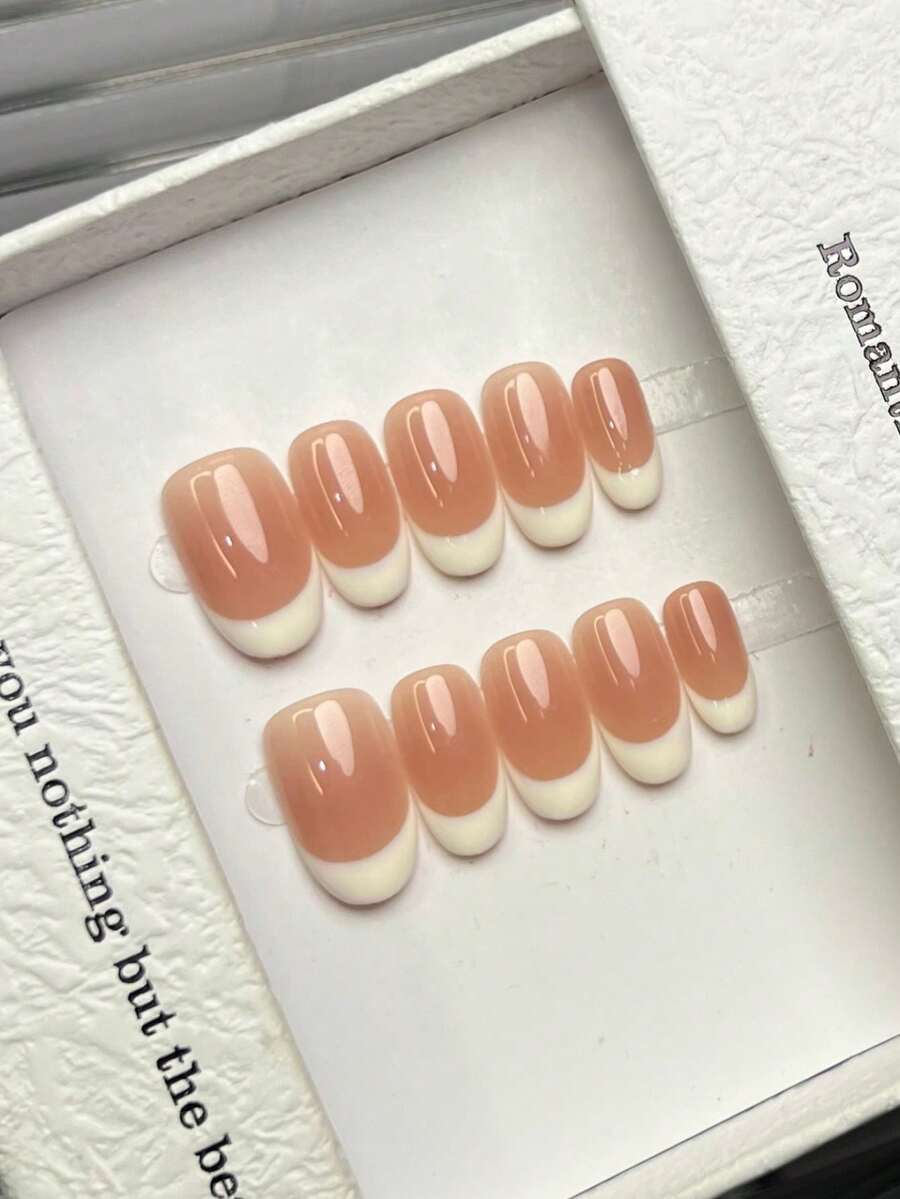 10片手工橢圓形壓克力短款穿戴甲,粉色與杏色法式邊簡約夏季DIY假指甲,適合女性與女孩,派對、日常、約會、辦公室、度假,美甲禮物 - 杏色 - 查看 1