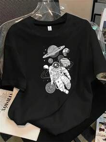 Camiseta de manga corta con cuello redondo y estampado de astronauta en blanco y negro para mujer, ideal para todas las estaciones. - Negro - Ver 1