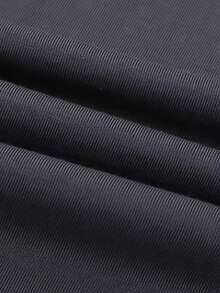 Casual Summer Short-Sleeved T-Shirt For Men From An American Streetwear Brand, With A Modern And Elegant Design And Crew Neck, Made Of Pure Fabric With Prints. - 黑色 - 查看 3