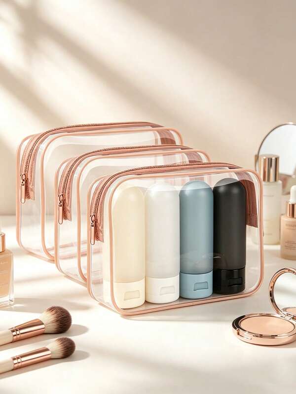 Juego de almacenamiento de artículos de tocador de viaje certificado por la TSA, 3 tamaños de bolsas de cosméticos transparentes e impermeables de PVC con ribete de oro rosa + 4 botellas de viaje de silicona recargables a prueba de fugas, bolsa de tocador transparente portátil adecuada para champú, loción, cosméticos, productos para el cuidado de la piel, adecuada para viajes en avión, viajes de negocios, vacaciones, camping, fitness, hogar, dormitorio, almacenamiento en el baño, regalo ideal de cumpleaños y vacaciones para hombres y mujeres viajeros para uso diario y obsequio