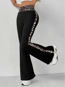 Women's High-Waisted Leopard Print Detail Flared Pants - Black - View 3