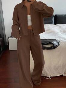 Conjunto de top corto con cuello y jeans de corte holgado para mujer - Café integral - Ver 1