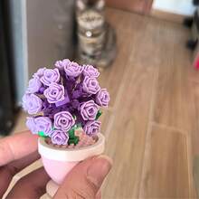 迷你花盆積木套裝 – 花卉花瓶組裝玩具，含玫瑰、向日葵、多肉植物和鈴蘭，ABS微積木植物主題桌面裝飾，情人節、母親節、生日和聖誕禮物 - 彩色 - 查看 3