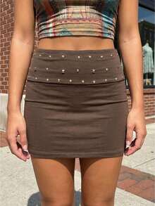 Falda de Mezclilla para Mujer con Tachuelas, Cintura Alta y Borde Doblado, Retro para Campus y Uso Casual de Verano - marrón café - Ver 1