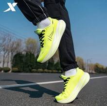 XTEP 新款男士運動鞋，健身訓練，吸震，舒適跑步鞋 - 檸檬黃/黑色 - 查看 6