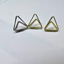 35 piezas de clips de metal hueco con forma de triángulo, corazón, círculo y cuadrado para tarjetas de visita y notas - 35 piezas de triángulos plateados - Ver 5