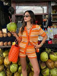 2 pièces/Set Veste en tricot rayée décontractée et shorts pour vacances pour femmes, tenue de plage au crochet, ensemble assorti de Top en tricot rayé orange et shorts de style bohème printemps/été - Orange - Voir 3