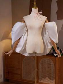 A New Bride Detachable Satin Exaggerated Petal Sleeve Shawl Photo Cloak Bride Accessories Shoulder Sleeve - Multicolor - View 2