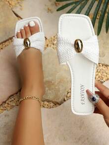 Women's Bowknot Metal Decor Straw Woven Flat Sandals, Comfortable Minimalist Vacation Beach Home Daily Summer White Open Toe Slides - White - View 1