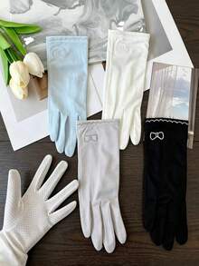 1雙女用刺繡薄款透氣夏季防曬戶外分指開縫短款五指駕駛騎行手套 - 蝴蝶刺繡 - 查看 1