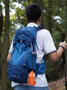 3件組緊急睡袋套組（哨子、收納袋、睡袋）| 聚酯薄膜保溫毯 | 輕量露營、健行、背包旅行與生存避難設備。輕量便攜緊急用品，便攜式緊急睡袋，生存哨子，適用於戶外露營、健行、地震、颶風及其他災害保暖。男女通用，四季適用。 - 橙色緊急睡袋 - 查看 7