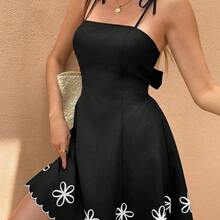 Women Midi Dresses - Hitam dan Putih - View 6