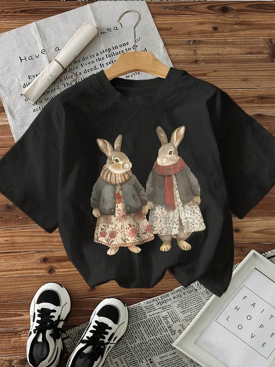 Minimalist. 100% Cotton. 1 Piece. Women's Vintage Floral And Easter Bunny Print T-Shirt, Short Sleeve, Crew Neck - Casual Top For Spring And Summer, Machine Washable, Regular Fit, All-Season Top, Retro Graphic Tee, Non-See-Through Fabric. Spring And Summer Top. - 黑色 - 查看 1
