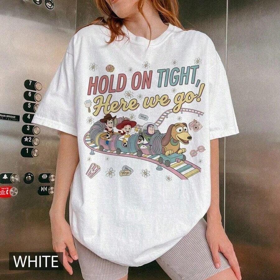 Disney Women's T-Shirt "Vintage Toy Story Slinky Dog Dash Roller Coaster" Cartoon Printed Oversized T‑Shirt,... | Disney 100% Cotton T-Shirt - 白色 - 查看 1