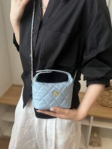 極簡時尚高品質手提午餐盒包，絎縫刺繡，金屬五金裝飾，可調節肩帶女款斜背包 - 天藍色 - 查看 8