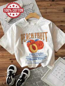 Minimalist. 100% Cotton. 1 Piece. Short-Sleeved, Scoop-Neck T-Shirt With A Vintage Peach-Themed Graphic, Featuring Prints Inspired By The Local Fruit Market. A Spring/Summer Top. - 白色 - 查看 1