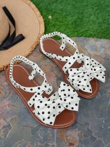 2026 New Style: Plus Size Retro Flat Sandals With Large Bow; Available In Black, White, And Beige; Featuring Sweet Criss-Cross Strap Design And Open Heel; Fashionable And Versatile, Comfortable To Wear, Suitable For Vacation, Daily Commute, Dating And More - White - View 4