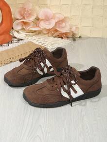Women's New Anti-Slip Comfortable Lightweight Sports Casual Sneakers - Brown - View 2
