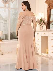 Plus Size Deep V-Neck Sequin Floral Lace Cut Out Shoulder Contrast Ruched Draped Front Mermaid Hem Evening Party Formal Dress, Wedding Guest Summer - Champagne - View 2