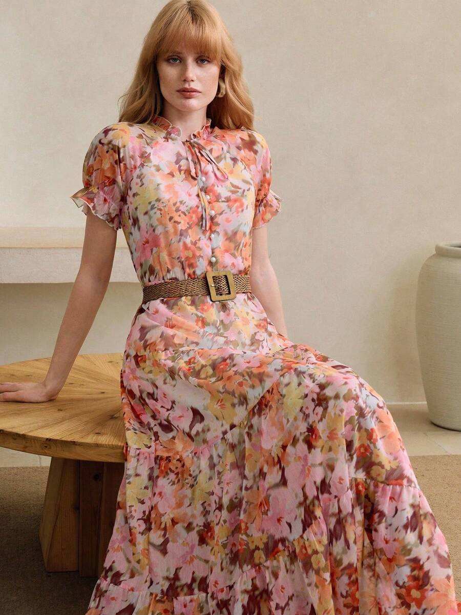 Vestido corto con estampado floral, manga corta con volantes y bajo con volantes de gasa para mujeres - Rosa - Ver 1