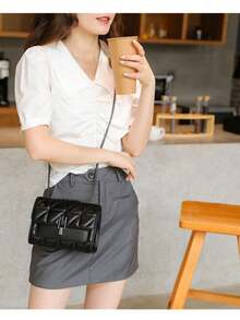 Women's Crossbody Shoulder Bag With Chain Strap Y [8780] - Red - View 3