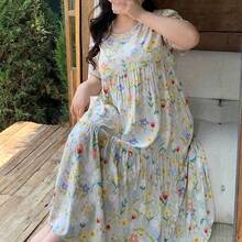 guang zhou mi qian shang mao  Plus Camisón largo y holgado con estampado floral de talla grande, ropa de dormir casual, camisón tipo "Moo Moo" - Blanco - Ver 2