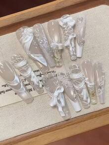 1個新款緞帶玫瑰3D雕刻矽膠模具，美甲裝飾工具，適用於DIY環氧樹脂和水晶膠，柔軟可重複使用，適合美甲店和居家使用 - 彩色 - 查看 3