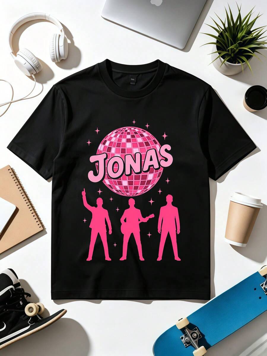 Retro T-Shirt With The First Name Jonas And The Slogan "I Love Jonas" In An 80s Style. Soft Fabric, Loose-Fitting, Everyday Casual T-Shirt. - 黑色 - 查看 1