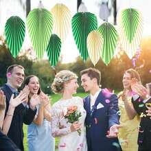 9件組夏季紙扇派對裝飾套組 - 清新婚禮與派對背景裝飾 - 奶油色可折疊紙扇 - 綠色生日裝飾 - 夏威夷主題懸掛裝飾 - 可重複使用熱帶棕櫚葉懸掛裝飾 - 適用於夏季活動、嬰兒洗禮、婚禮、夏威夷烤肉派對和生日派對 - 輕量扇形裝飾 - 紙扇 - 查看 3