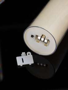2入組豪華平底玻璃LED電子蠟燭燈，逼真火焰效果，適用於居家臥室客廳裝飾、燭光晚餐求婚節日氛圍照明、梳妝台書桌擺飾 - 平口杯蠟 - 查看 8