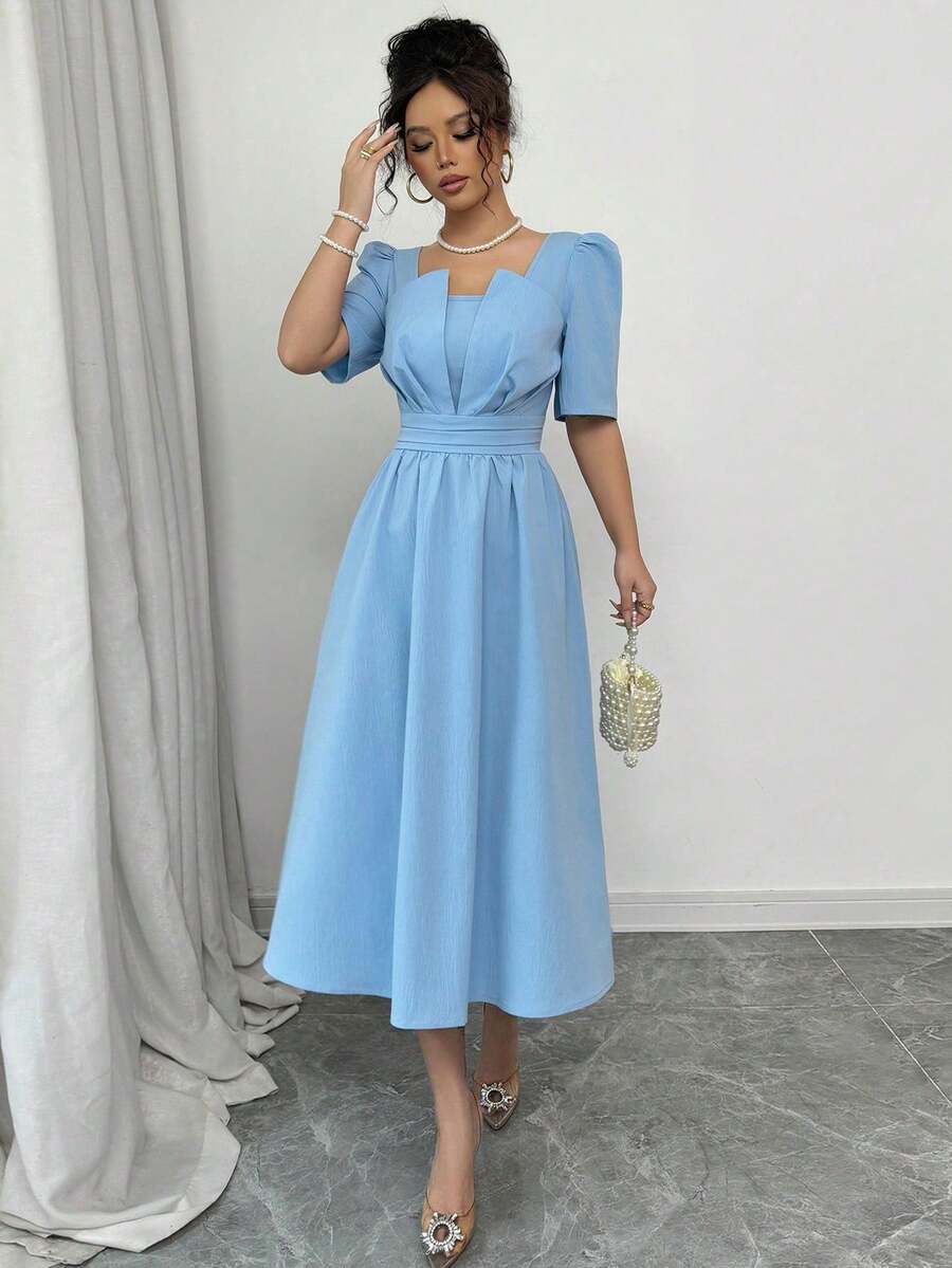 xheRafferiza Vestido azul minimalista de longitud media que realza la cinturaxhe - Azul - Ver 1