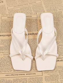 Sandal đế xuồng nữ màu trắng, mũi vuông hở ngón, gót bất đối xứng, kiểu xỏ chân mùa hè - trắng - Xem 2