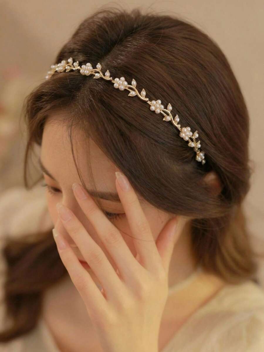 1件極簡合金髮箍,飾有仿珍珠、花朵與水鑽裝飾,適合女性,金色髮飾,新娘裝飾,髮箍,頭帶 - 米色 - 查看 1