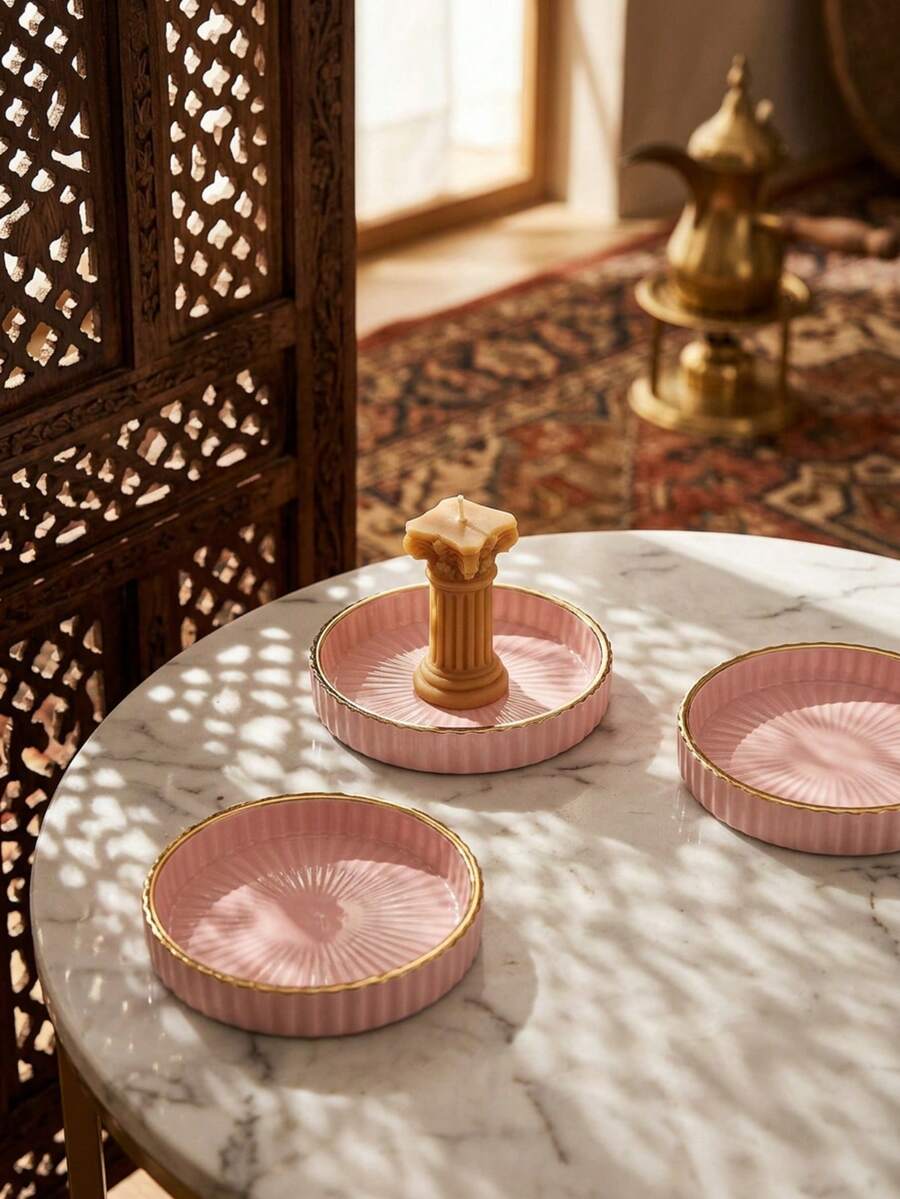 1pc/1set Glass Table Tray, Round Glass Candle Holder. The Tray Is Suitable For Dinner, Wedding And Party Table Decoration, They Can Also Be Used As Wedding And Valentine's Day Table Coasters, Home Decor For The Room. (Candles Not Included)