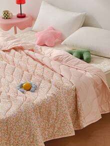1pc Ultra Soft Cooling Comforter - Lightweight All-Season Bedding With Fashionable Plaid Pattern, 100% Polyester, Machine Washable For Single/Double Bed, Hotel, Camping And Home Decor, Hotel-Grade Luxury Bedding | Modern Quilting Design | Embossing Technology - Baby Pink - View 2