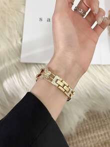 1 pieza Pulsera elegante con mariposa de diamantes, correa de reloj estilo pulsera delicada para mujer compatible con Apple Watch 38/40/41/42/44/45/46/49mm compatible con Series 11/10/9/8/7/SE/6/5/4/2/1 solo correa, no incluye caja ni reloj - Dorado - Ver 5