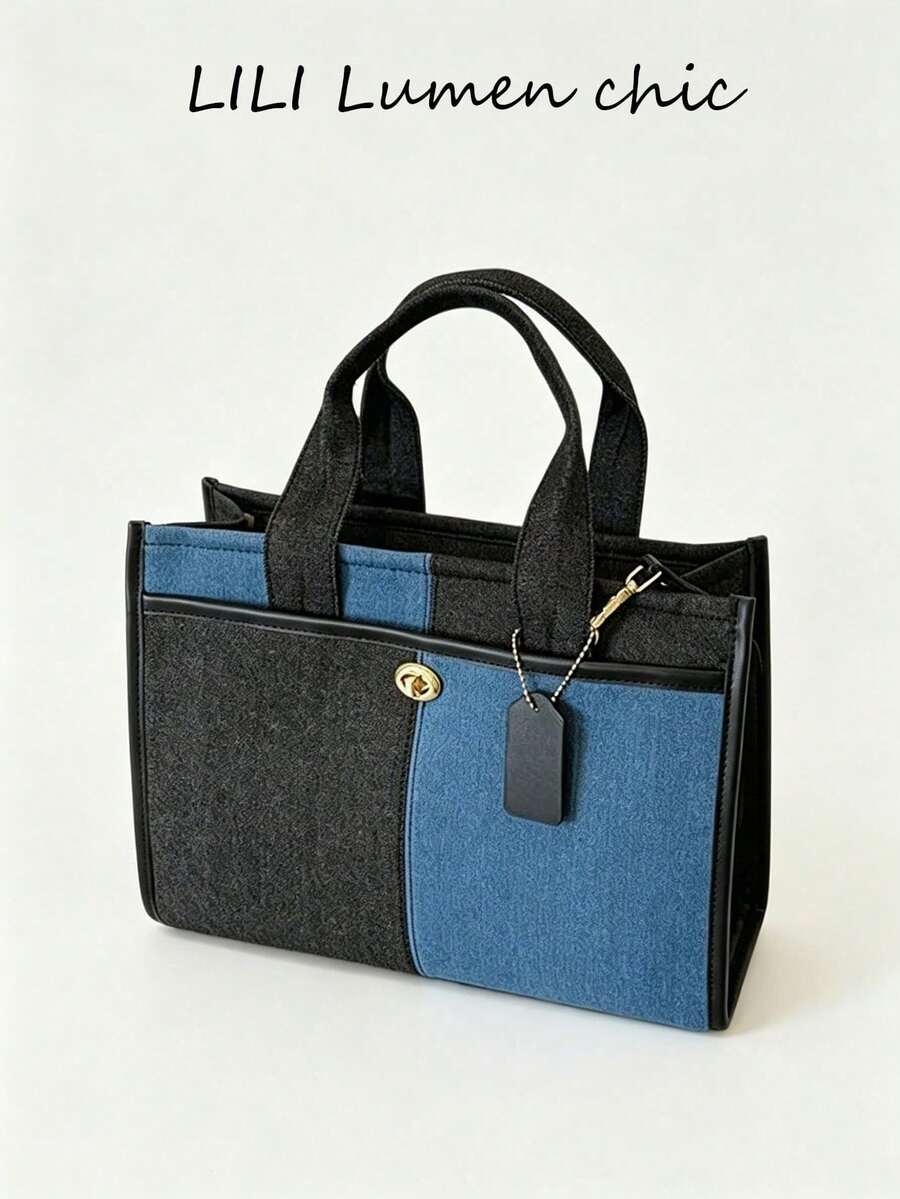 Túi tote thời trang và cổ điển phong cách casual với thiết kế rộng rãi, nhẹ, dễ mang theo và quai xách kép tương phản. Hình dáng vuông cho phép đeo trên vai. Túi canvas phong cách đại học này áp dụng thiết kế màu sắc tương phản và chất liệu vải giặt cổ điển, tạo nên một chiếc túi đeo vai/túi xách phong cách đường phố phù hợp cho du lịch, mua sắm, đi làm, hoạt động ngoài trời và sử dụng trong khuôn viên trường học. - màu đen - Xem 1