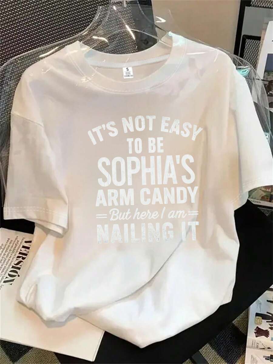 Camiseta de manga corta y cuello redondo para mujer con un logo blanco estampado que dice "Salva la Tierra", apta para todas las estaciones. - Blanco - Ver 1