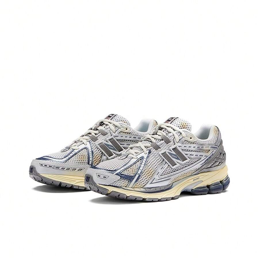 New Balance 1906R M1906RTI Thisisneverthat Kollaboration Rain Cloud Metallic Silber Mesh Wildleder Sneaker 2000er Jahre Retro Technik Walkingschuhe Unisex - silbergrau - Übersicht 1
