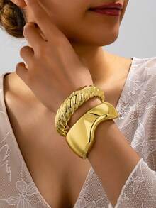 2pcs/Set Women's Fashion Open Bangle Bracelet Set, Bohemian Style Plain And Textured Open Bangles, Suitable For Daily Wear And Vacation - Yellow Gold - View 1