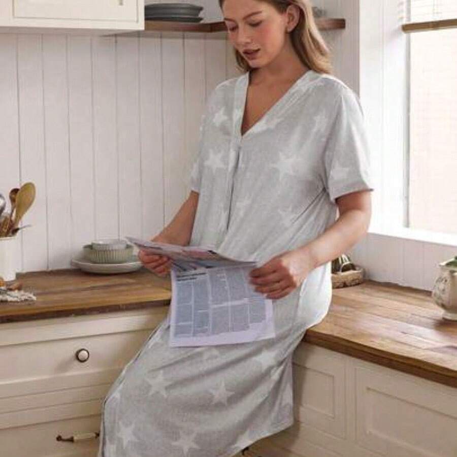 LunaCass8 Doze Lane Vestido con estampado de estrellas para mujer, vestido tipo cárdigan de ajuste holgado, cómodo, de talla grande, ligero para el verano - Gris Claro - Ver 1
