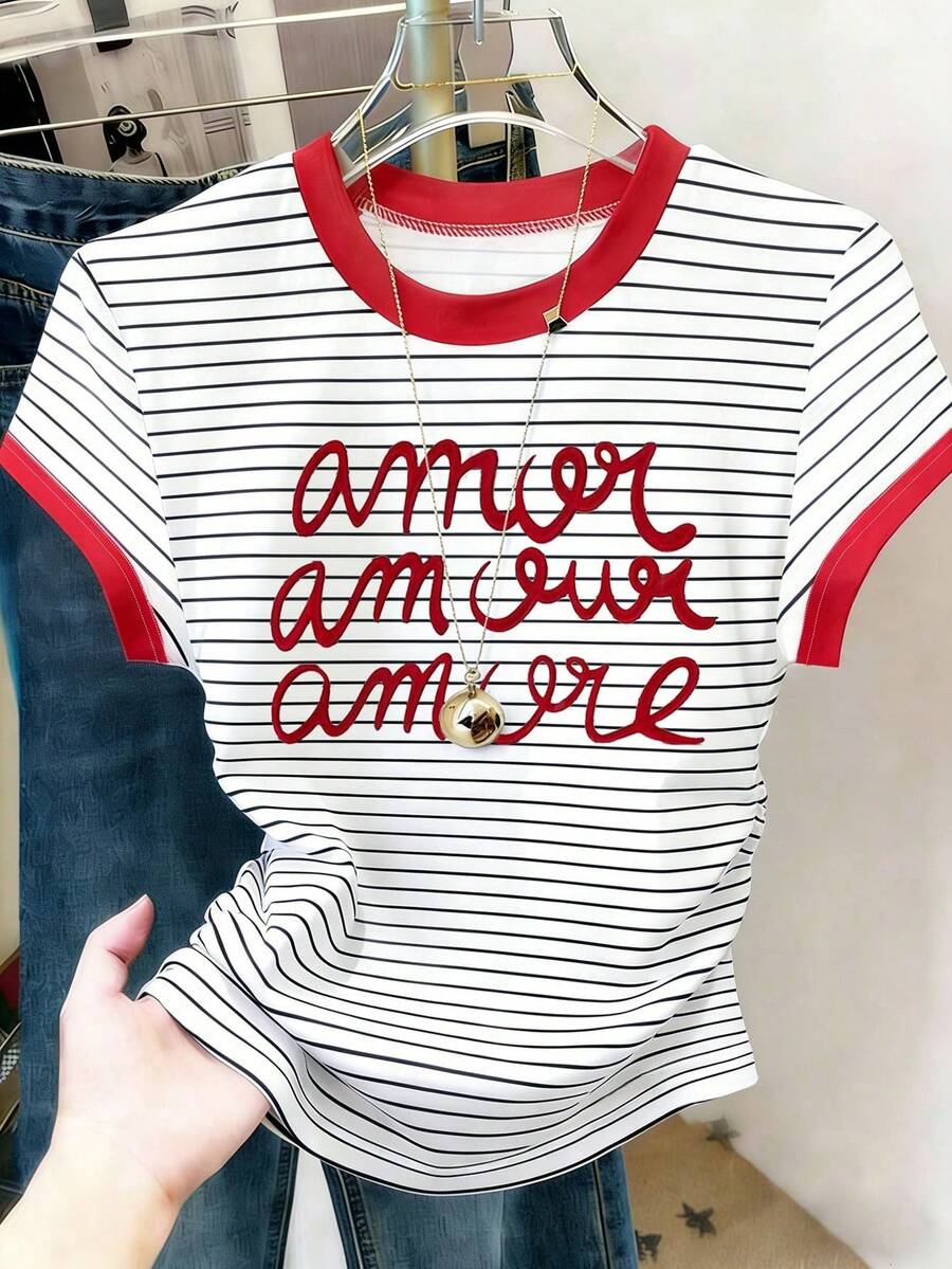 Camiseta ajustada de mujer con estampado de letras, silueta estilizante, estilo casual/al aire libre, nueva llegada de verano, color rojo - Multicolor - Ver 1