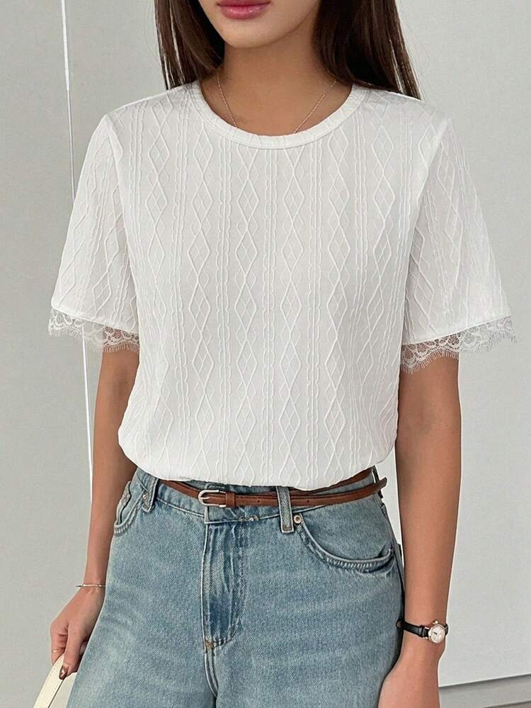 Camiseta casual de mujer de manga corta con cuello redondo y parches de encaje - Blanco 2 - Añade 1