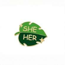 SHE HER THEY THEM 琺瑯胸針別針 時尚裝飾胸針飾品 翻領包包徽章 珠寶禮物 - 綠色 - 查看 10
