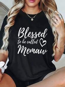 Oversized T-Shirt For Women, "Lucky Goddess Memaw" Fashion T-Shirt, Casual Black Round Neck T-Shirt With Heart-Shaped Design, Comfortable And Breathable Fabric, Perfect Gift For Grandma, Thank You Gift For Grandma, Heart Design Top, Comfortable Fit T-Shirt. - 黑色 - 查看 1