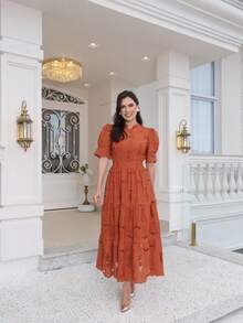 Women's Elegant Floral Embroidered Lace Midi Dress, 100% Cotton, With Puff Sleeves, Front Buttons And Full Skirt - Romantic And Sophisticated Look, Summer 2025 - 紅陶 - 查看 6