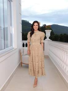 Women's Elegant Floral Embroidered Lace Midi Dress, 100% Cotton, With Puff Sleeves, Front Buttons And Full Skirt - Romantic And Sophisticated Look, Summer 2025 - 沙米色 - 查看 6